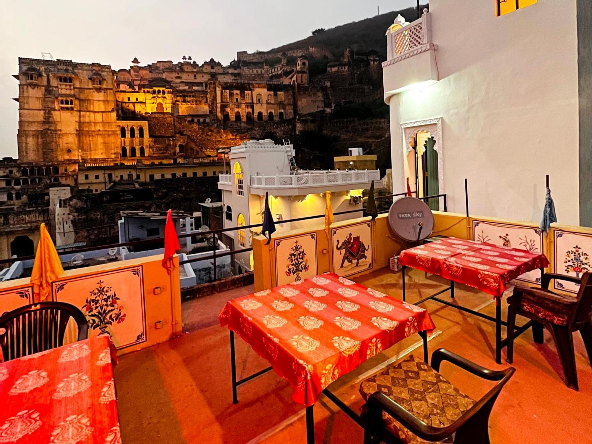 The Palace View Homestay & Restaurant Būndi エクステリア 写真